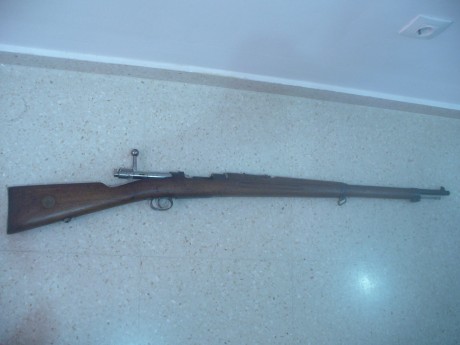 Hola amigos!

Cambio mi Carl Gustav M96 del año 1903 del calibre 6,5X55 por algún rifle de cerrojo del 00