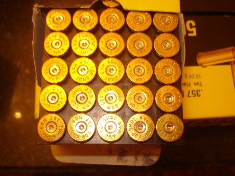 Muy buenas, 

Vendo 500 vainas marca Top Shot del calibre .357 con 1 tiro, en sus cajas originales y pasadas 01
