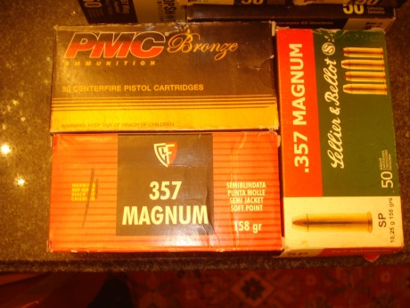 Muy buenas, 

Vendo 500 vainas marca Top Shot del calibre .357 con 1 tiro, en sus cajas originales y pasadas 00