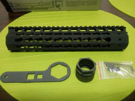 Hola compañeros, vendo guardamano flotante marca Strike Industries con sistema keymod.
Viene con todo 01
