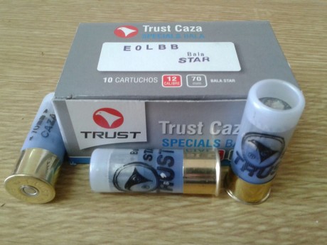 Buenas, compañeros.

Como muchos ya sabreis, por circunstancias me he encontrado con dos paralelas de 00