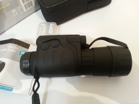 Vendo monocular nocturno Yukon gen1+ en perfecto estado, no se ha usado nunca, lo compré y quedó guardado 01