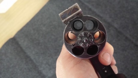 pues lo dicho.
 20150521_200627.jpg 
Vendo REVOLVER SCHOFIELD 7 - 1/2 pulgadas del 45LC.
Yo lo compre 00
