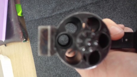 pues lo dicho.
 20150521_200627.jpg 
Vendo REVOLVER SCHOFIELD 7 - 1/2 pulgadas del 45LC.
Yo lo compre 10