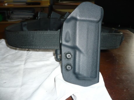 Un compañero de Club vende una Beretta PX4, la compró para iniciarse en IPSC y en eso quedó toda la historia. 30