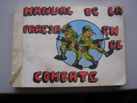hola compro material antiguo de la Brigada Paracaidista (BRIPAC),como uniformes verdes y de camuflaje 130