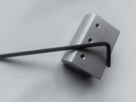 Disponible contrapeso para el revólver Smith & Wesson mod. 14 (el afamado K38).
Mecanizado en aluminio 30