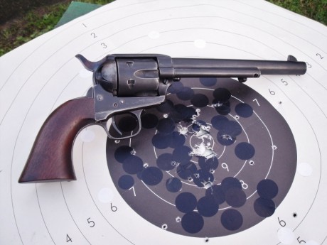 Para que podamos pavonar sin problema nuestras avancargas y armas de cartucho clásicas, a la antigua usanza, 00
