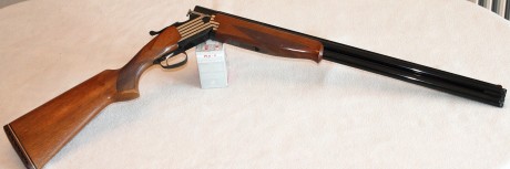 Vendo laurona silhouette caza por dejar la afición. Tiene chokes intercambiables de 1 2 3 4 estrellas 01