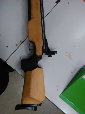Hola, vendo una Gamo MC funcionando.
Se puede ver y probar en Madrid.
200 euros + envio
tambien la cambiaria 00