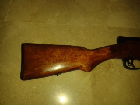 Vendo un Tokarev SVT 40 del año 1941 del arsenal de TULA (la estrella) lleva incorporado de fabrica los 01