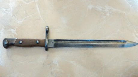 VENDO BAYONETA MAUSER DE LA GUERRA CIVIL POR 59 EUROS MAS GASTOS DE ENVIO POR MENSAJERIA. 00
