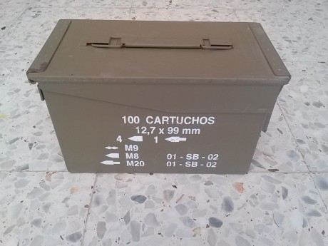Hola a todos:
Vendo las siguientes cajas metálicas para munición u otros usos:
Caja "Fiochi" 22