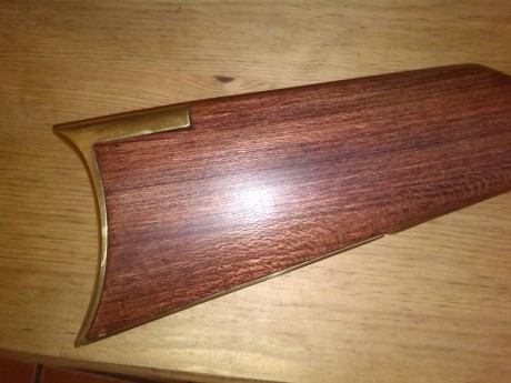 EL KENTUCKY    90 EUROS MAS PORTE ES UN  ,,JUKAR  ,, PRECIOSO  RESTAURADO AL ACEITE Y CAÑON PULIDO    22