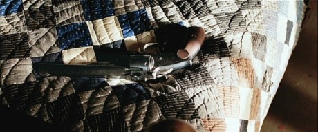 Compañeros,

En vista de las ganas de algunos (Elcafe, Wilcow, Vrakk, etc) por adivinar armas de películas 150