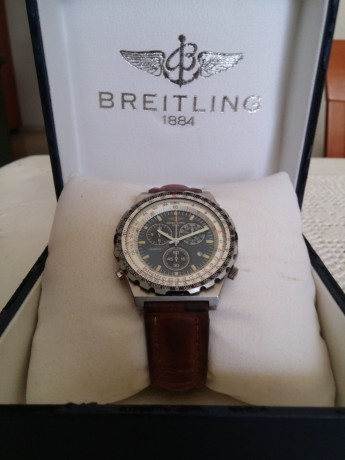 Reloj original  Breitling Navitimer Jupiter Pilot A59027  con correa de cuero, también original Breitling, 00