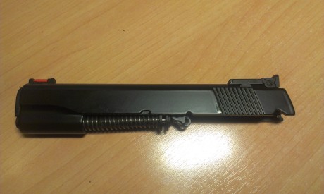Se VENDE este magnífico KIT DE CONVERSIÓN, del fabricante NORINCO, del calibre 9 mm PB, para pistolas 01