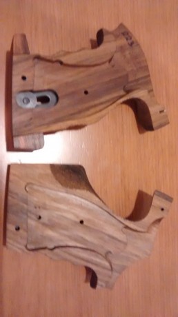 Vendo unas cachas Nill Griffe anatómicas para revolver Smith & Wesson, tipo square butt, de talla 31