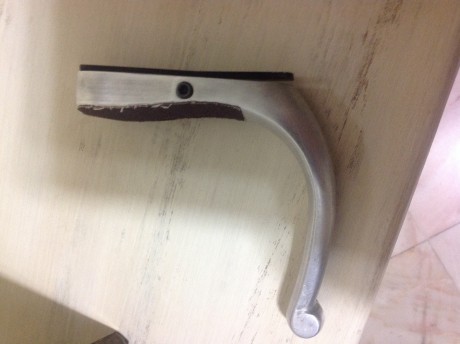 Pues he adquirido una carabina Anschutz de segunda mano para utilizarla en F Class .
Trae una serie de 20