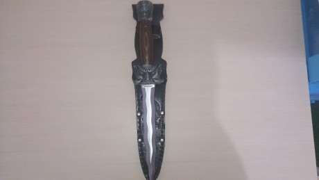 -VENDO CUCHILLO MARTO PHROBIS , ESTA VALORADO EN 95EU APROX , NO SE A USADO, LO DEJO EN 40EU.


-POR OTRO 00