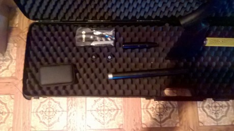  Se vende carabina WALTHER DOMINATOR 1250V para FIELD TARGET del calibre 4.5 

Maletín de transporte, 01