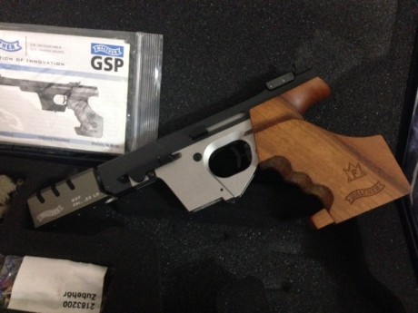 Vendo Walther GSP expert 22 L.R.
730 euros portes incluidos.
El arma esta en muy buenas condiciones, muy 01