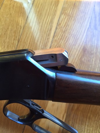 Hola, pongo a la venta carabina del calibre 22 marca browning modelo bl22, en perfecto estado, como nueva, 20