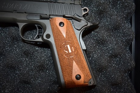 Hola a todos.
 Vendo mi STI Spartan 5"calibre 9 mm y comprada nueva por mí en marzo del año pasado 00