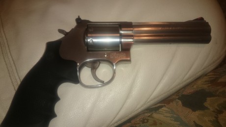 Vendo mi revolver,apenas lo uso y necesito dinero pa otro proyecto
Lo compre usado a un amigo y considero 10