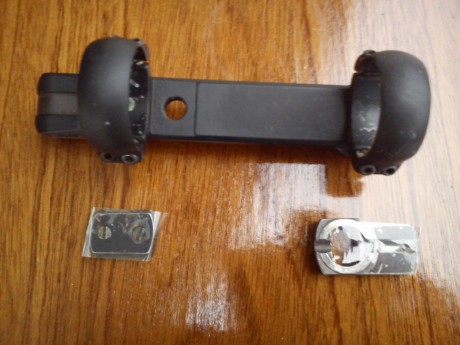 cambio monturas recknagel desmontables de 30 mm por articulos de caza no tengo nada en mente pero respondo 00