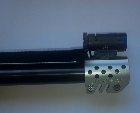 Vendo Grunig FT300 en calibre 6mm BR. El estado del fusil es IMPECABLE y al tratarse un un arma de alta 11