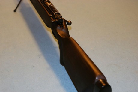Precisa carabina anschutz con cañon match y acción 54 perfecta para tendido y fclass con madera lijada 10