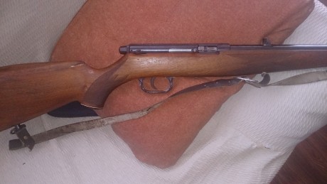 estupenda carabina alemana de la marca krico.
calibre 22 lr
agrupación perfecta.
con 3 cargadores ( 2 02