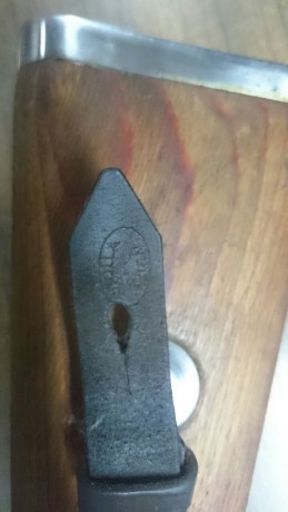 Un compañero me ha pedido que le publique este anuncio,
Se vende o se cambia este k98 yugoslavo en unas 30
