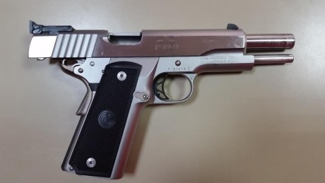 Hola a tod@s Vendo Para ordnance P18.9 de 5'' en acero inoxidable. La pistola va perfecta y esta impecable 20