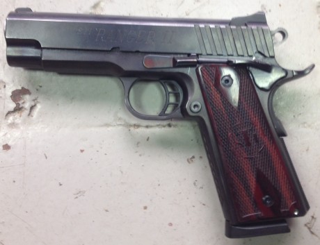 Vendo pistola STI, modelo Ranger-II Cal.45 ACP. 
Está en perfectas condiciones, con muy poco uso, con 00