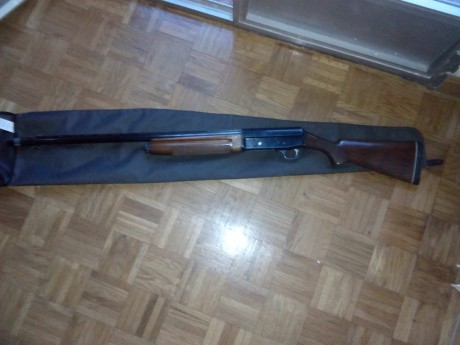 Se vende escopeta FRANCHI calibre 12, está tirando con 28-30gramos  y va de maravilla. Se vende por dejar 00