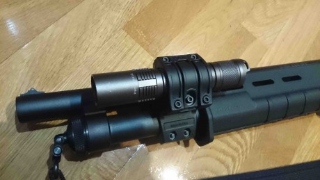 Hola a todos,

Pongo a la venta una 870 Tactical preparada con los mejores componentes del mercado:

-Extractor 00