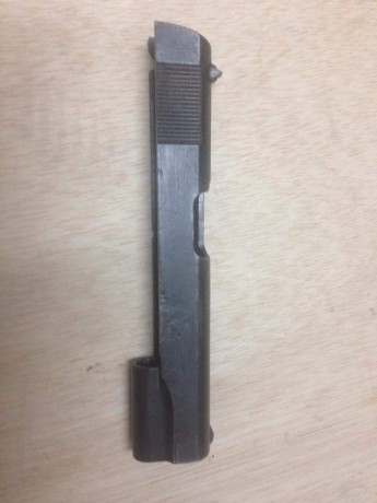 Pistola fabricada por remington en 1945 por el número de serie es de las ultimas que se fabricaron, tiene 32