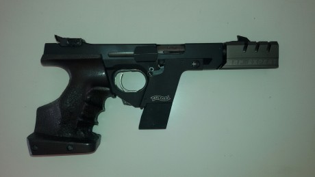 Vendo mi Walther GSP Expert Cal. 32, con su maletin rígido, 2 cargadores, herramental, manual de usuario, 01