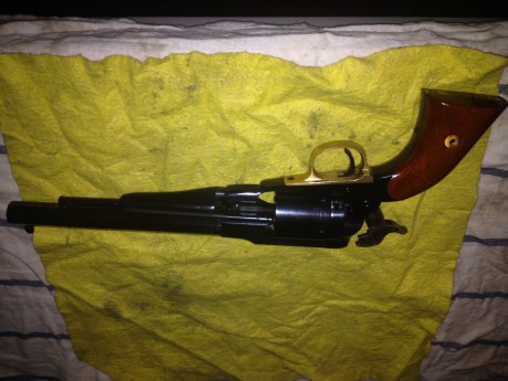 Lo dicho si alguien vende un Remington Conversion de Uberti, yo podria estar interesado

Un saludo 50