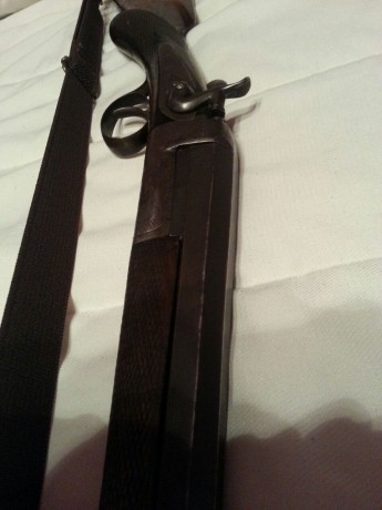 Hola, a todos, tengo un amigo que tiene está escopeta heredada y no sabe apenas sobre el arma, es una 00