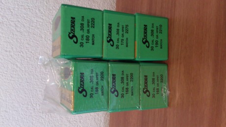 Vendo cajas de puntas sierra de distintos pesos...
Precio por caja 30eur + portes

WhatsApp 636615848 00