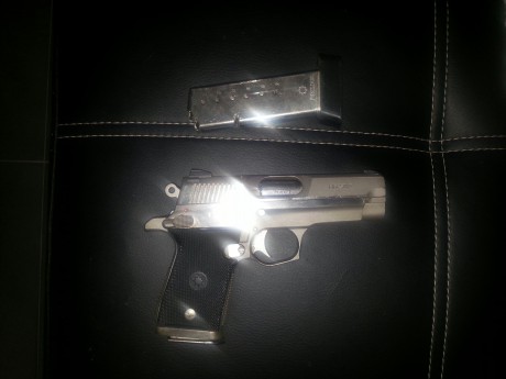 vendo pistola star firestar mas dos cargadores de 7 cartuchos calibre 9 mm prb. en perfecto estado guiada 02
