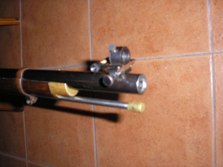 Vendo P.H. estriado Withworth fabricación inglesa, cañón de 90 cms de largo, dióptero y túnel de fabricación 01