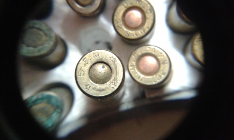 Hola pido vuestra experta opinión sobre unas balas que no se identificar ni que armas las utilizaban . 00