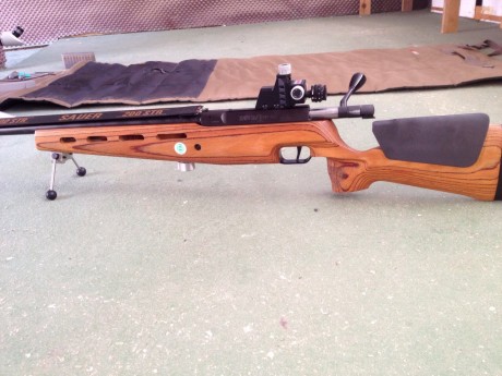 Vendo fusil sauer modelo  200 str con dos cañones, uno de .308 con 1.300 disparos y otro de 6,5x55 con 10