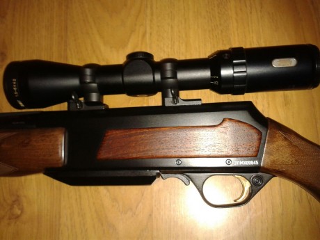hola vendo rifle semiautomático browning barII battue calibre 30 06 lleva una monturas leupold desmontables 00