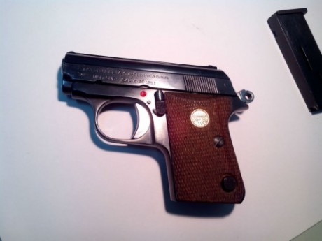 Busco pistola ASTRA  200 o 2000 CUB en cal 6,35 o 22 preferiblemente sin inutilizar en libro de coleccionista. 00