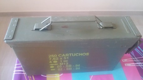 buenas vendo estas estupendas cajas de municion militares de medidas de 15 cm 30cm y 18cm de alturas, 70